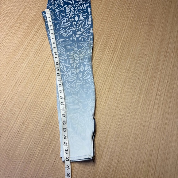 Mother Looker Ankle Zip Ombré Magical Flowers Floral Jeans Women’s 28 Blue Chic - Picture 11 of 15